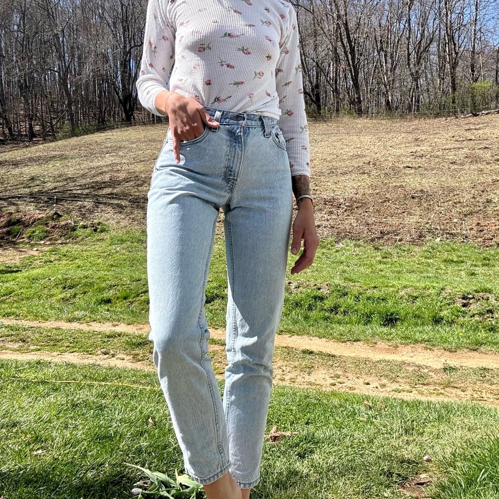 Levi 550 Light Wash